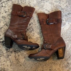 Born Yolanda Leather Brown Heeled Boots